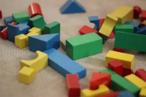 Uniwersalne klocki Mega Bloks dla małych dzieci